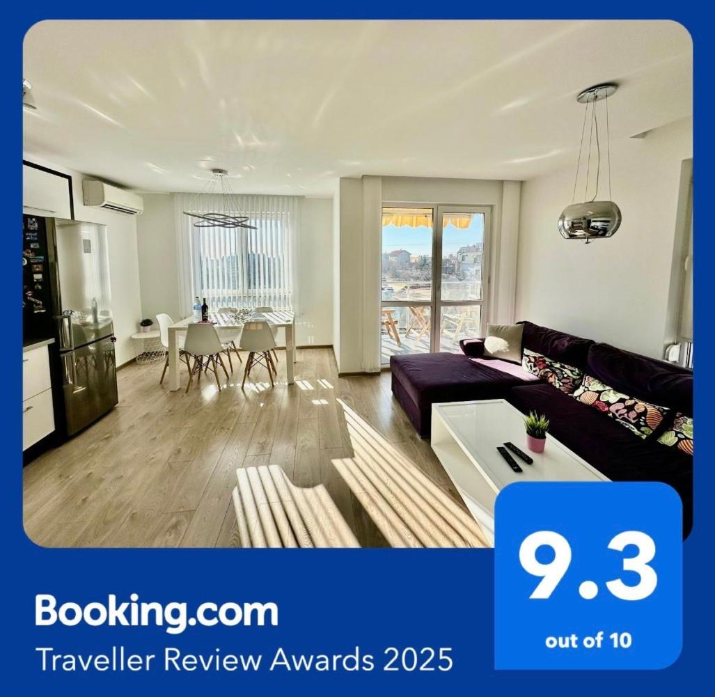 Briz Apartment; 2 Bdr; 6 Guests; Private Parking Varna Buitenkant foto